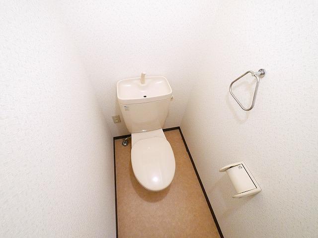 トイレ　トイレもきれいです