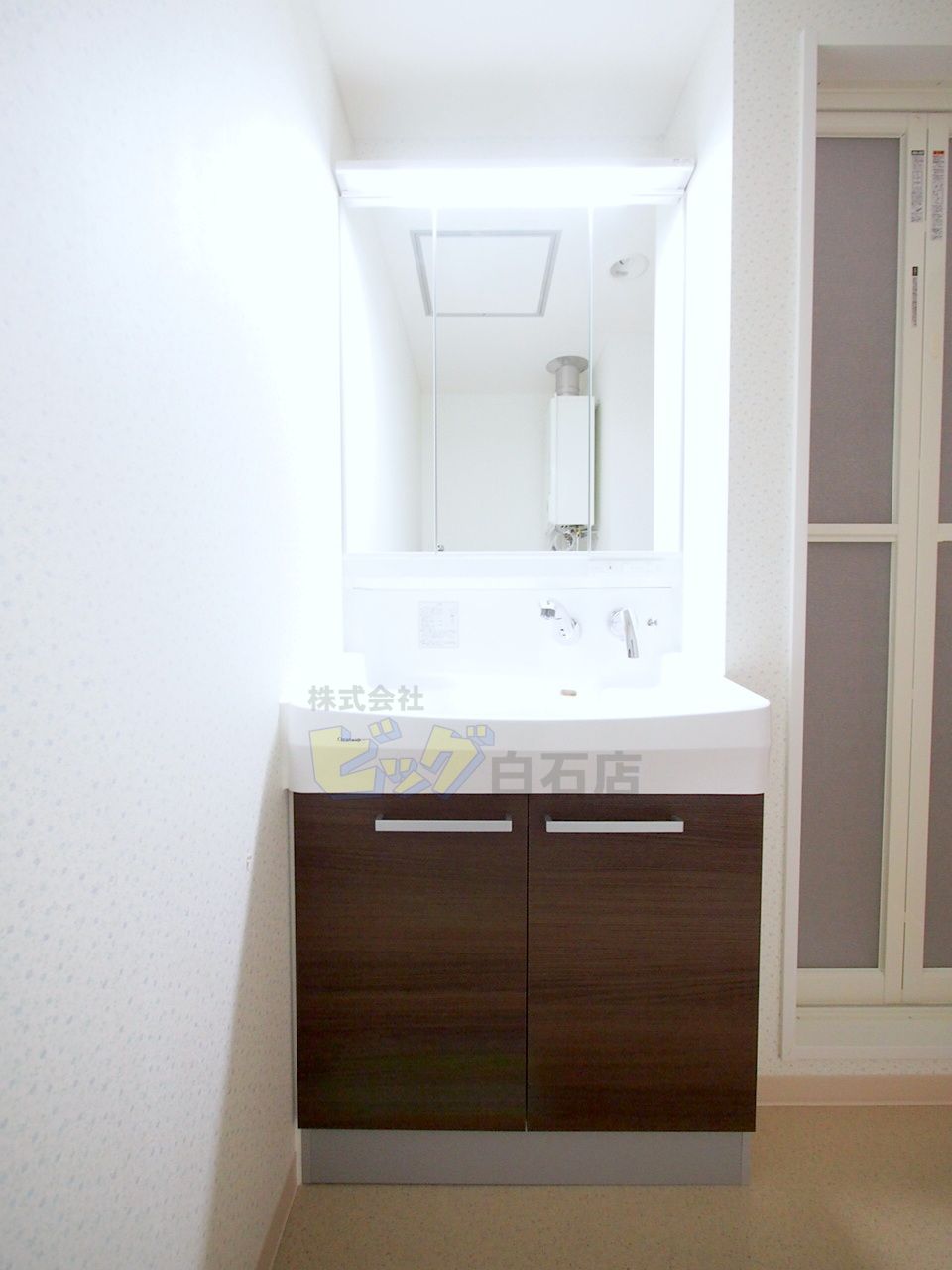 洗面設備　シャンプードレッサー完備しています♪