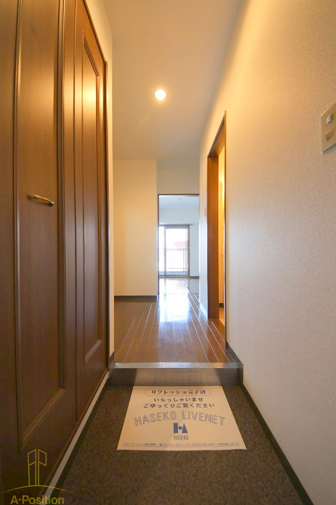 玄関　ロイヤルクイーンズパーク