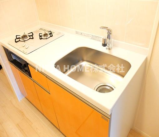 キッチン　２口コンロがついて料理のしやすいキッチンです◇