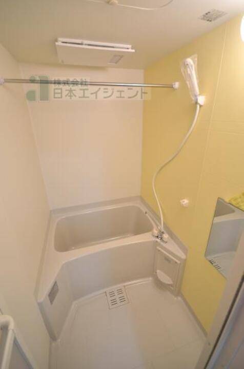 バス・シャワールーム　浴室