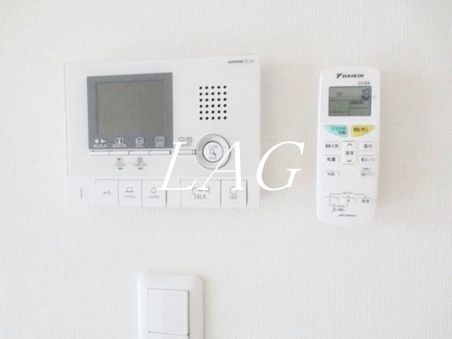 セキュリティ　モニターつきインターホンです。