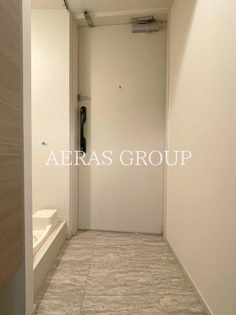 玄関　同仕様タイプ