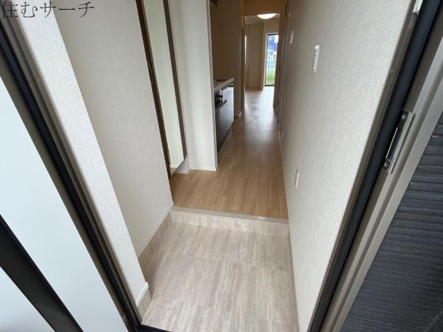 玄関　玄関（イメージ）