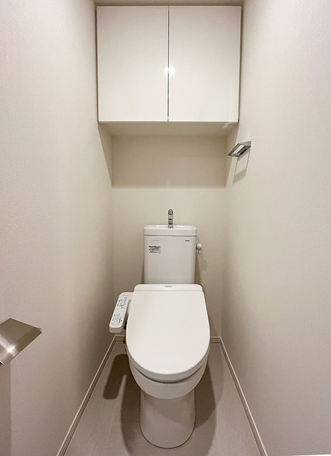 トイレ　※写真は同タイプ住戸です。