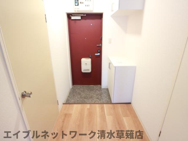 玄関　シンプルで使いやすい玄関です