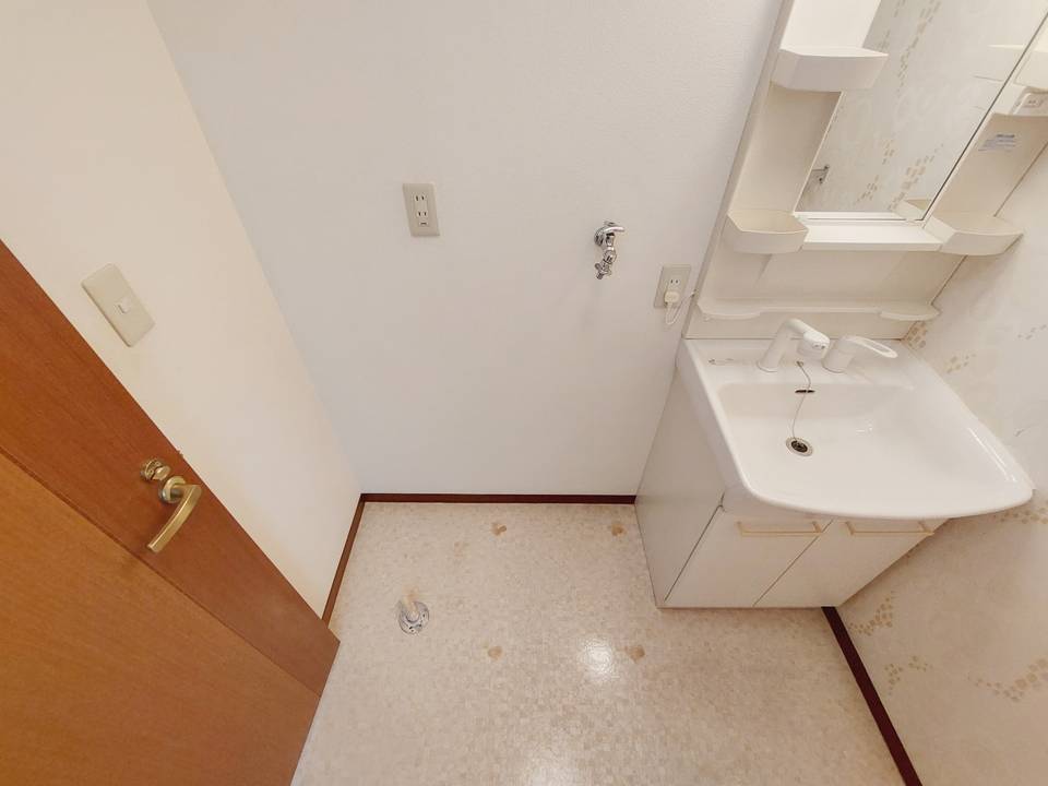 洗面設備　洗濯機置場