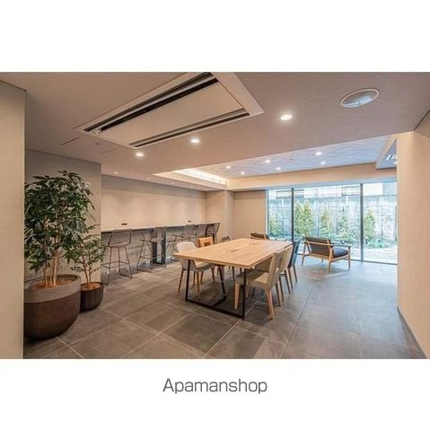 ロビー　ロビー