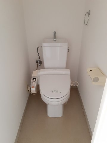 トイレ　2022年2月撮影※現況を優先致します。