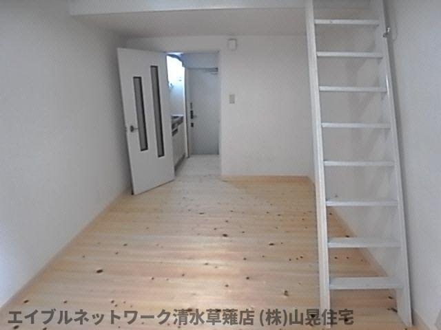 その他部屋・スペース　明るい色調の室内です