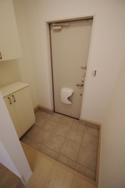 玄関　★お部屋探しはタウンハウジング稲田堤店まで★