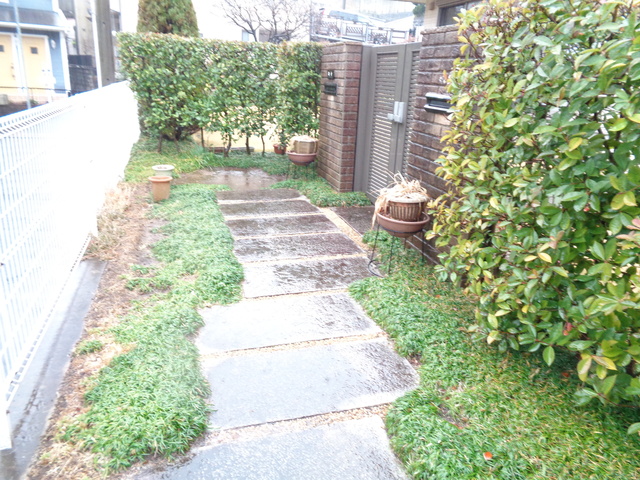 ロビー　キレイに整備されたエントランス