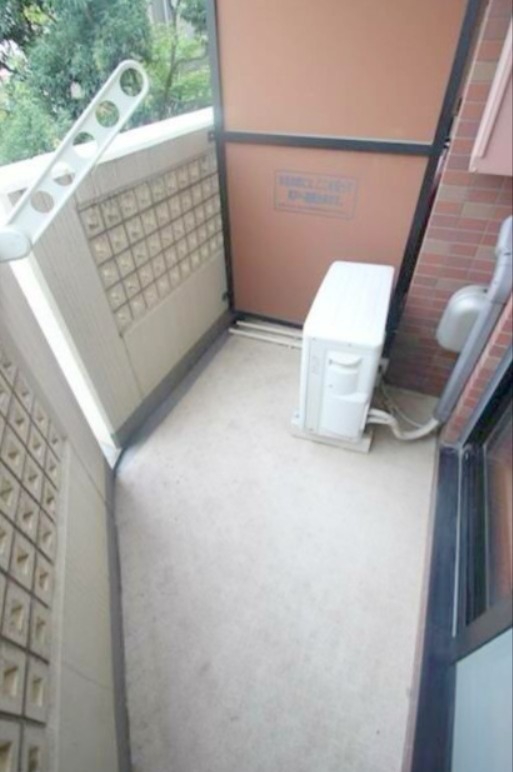バルコニー　※同仕様写真含む