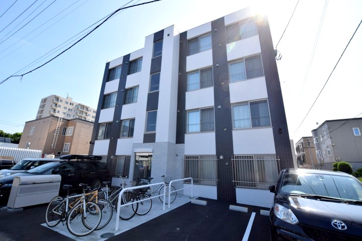 建物外観　都市ガス・Ｗｉ－Ｆｉ付ネット無料採用の１ＬＤＫマンションです