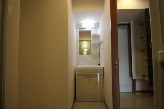 洗面設備　※別部屋の写真です