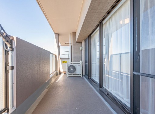 バルコニー　別タイプ部屋　参考写真です