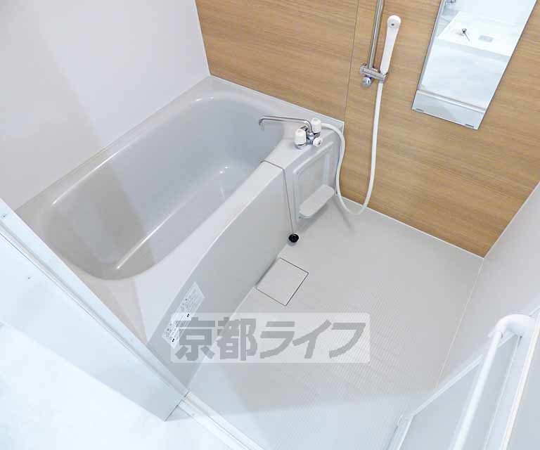 バス・シャワールーム　浴室です。