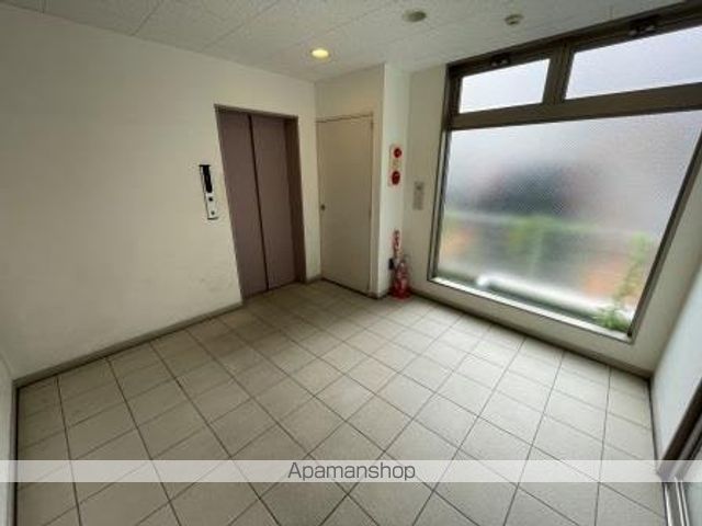 ロビー　ロビー