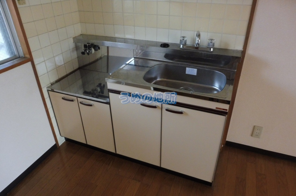 キッチン　キッチン下