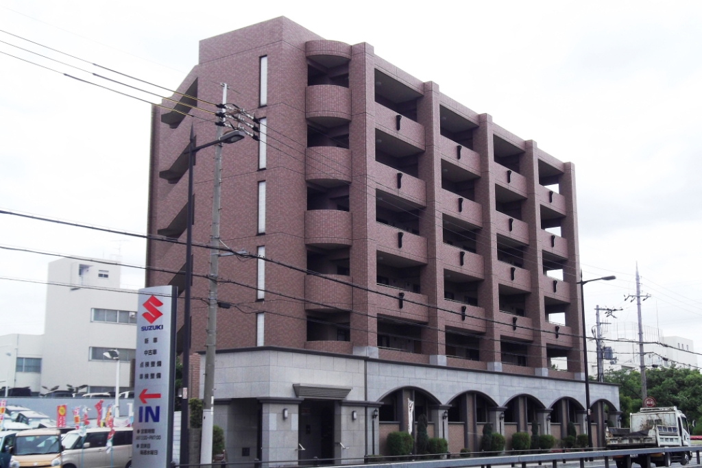 エントランス　アナハイムコート