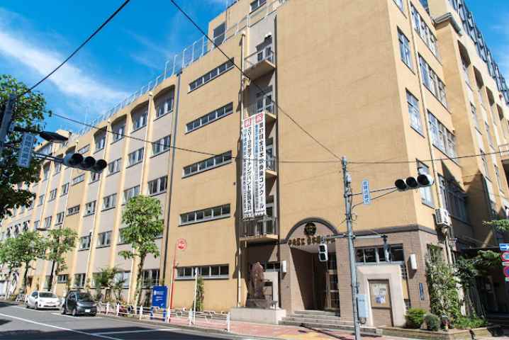 中学校　日本橋中学校（中学校）まで186m