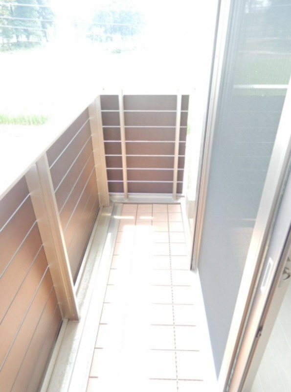 バルコニー　図面と現状に相違がある場合には現状を優先