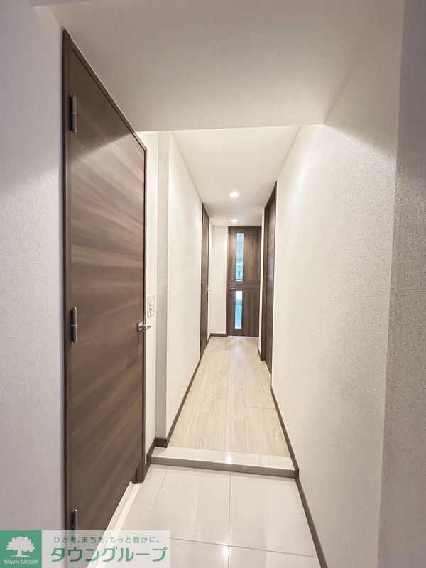 玄関　★お部屋探しは株式会社タウンハウジング東京まで★