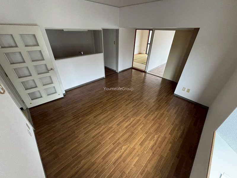 居室・リビング　※別部屋参考写真