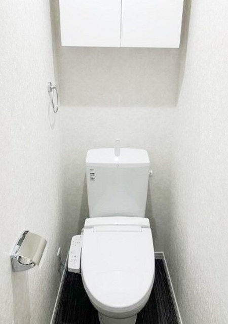 トイレ　別部屋同仕様タイプ