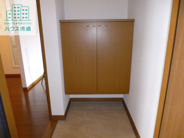 玄関　※別号室の写真