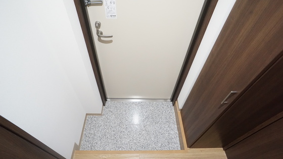 玄関　同仕様タイプ