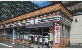 コンビニ　セブンイレブン札幌北10条東店（コンビニ）まで344m