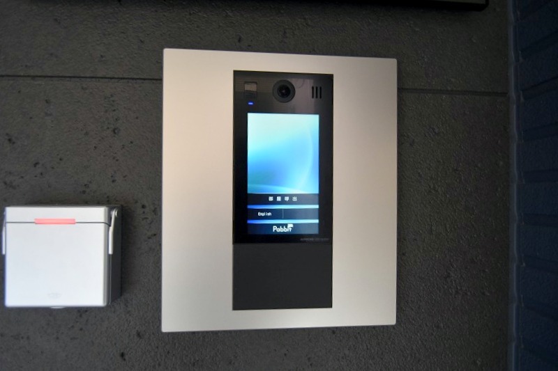 セキュリティ　reve宇品西　エントランスオートロック