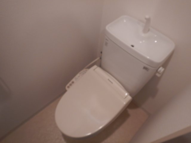 トイレ　※写真は別部屋イメージです。