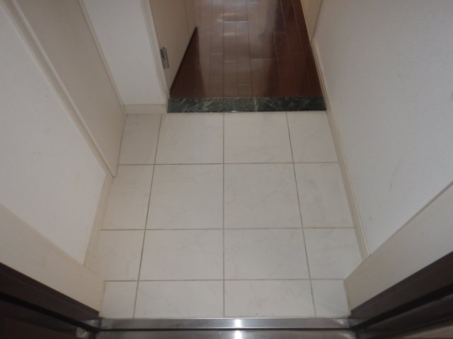 玄関　※写真は別部屋イメージです。