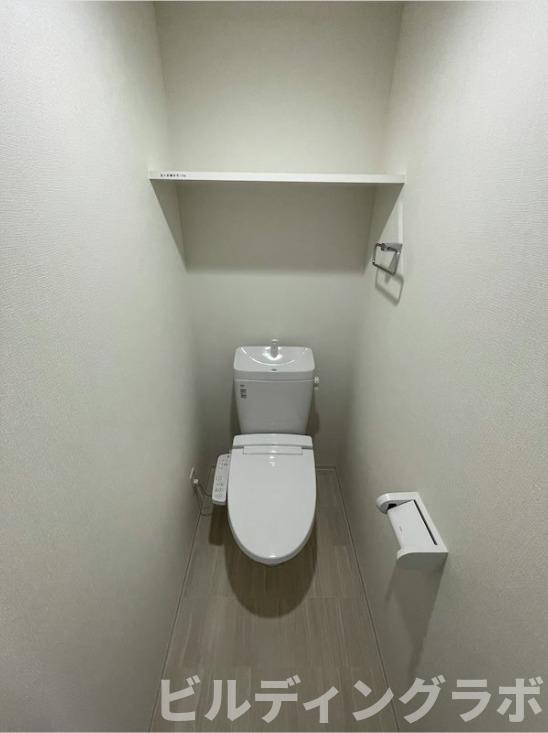 トイレ　別号室参考画像です。