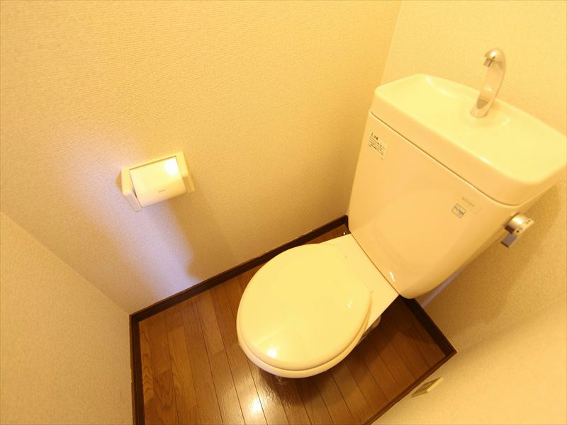 トイレ　トイレ　ウォシュレット設置可