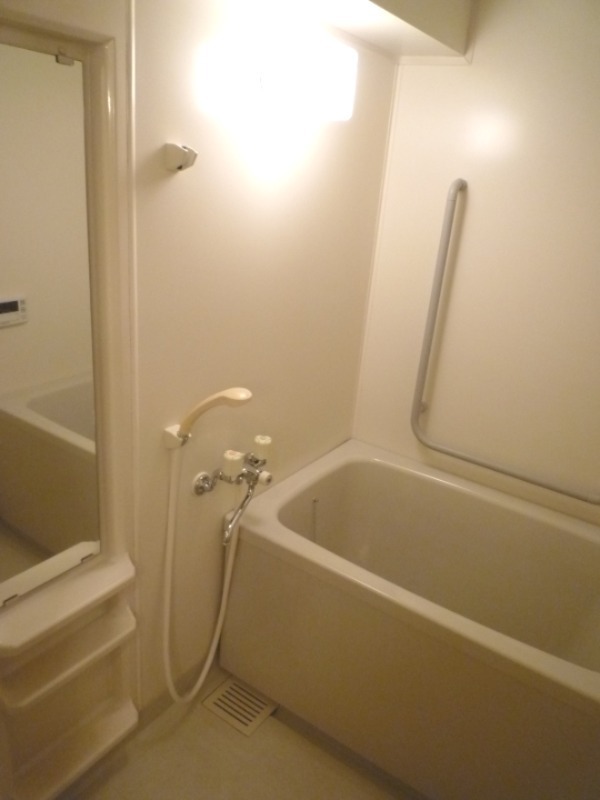 バス・シャワールーム　★風呂★