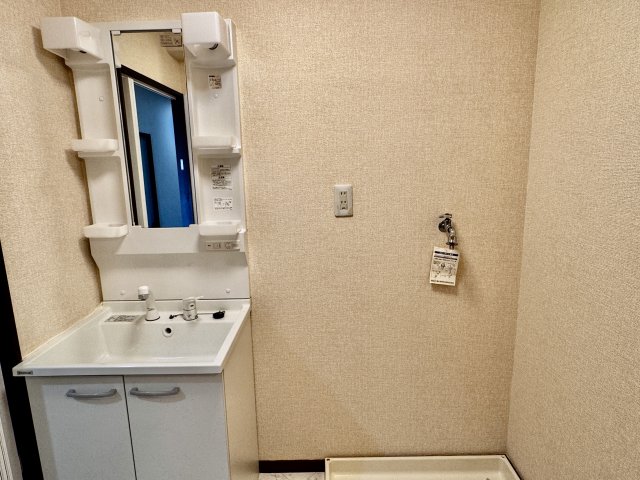 洗面設備　洗髪洗面化粧台