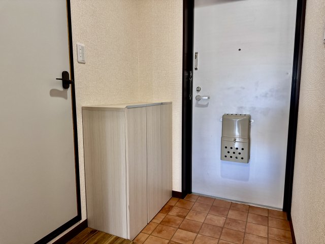 玄関　シューズボックス