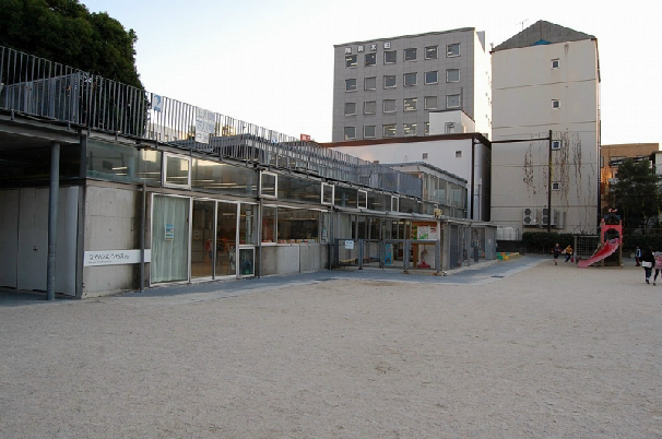 幼稚園・保育園　奈良屋幼稚園（幼稚園・保育園）まで664m