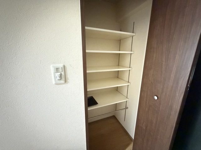 玄関　※モデルルームの写真です。