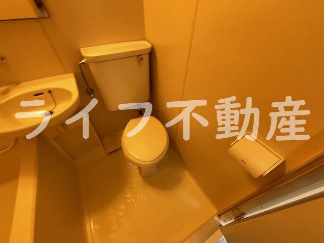 トイレ　落ち着いたトイレです