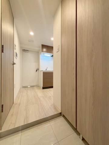 玄関　明るい玄関です