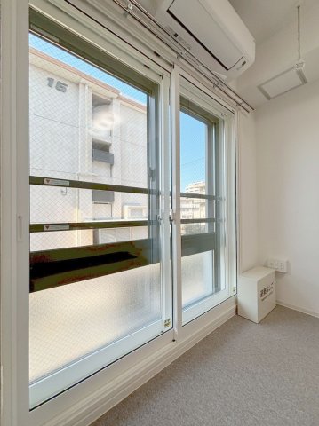 その他設備　2重サッシ仕様で遮音性能もUP