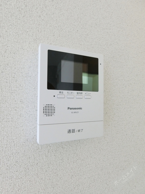 セキュリティ　カラーモニターホンで来訪者を確認できます♪