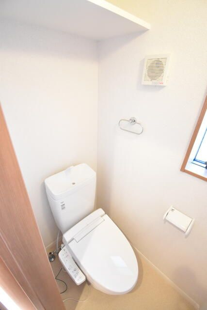トイレ　【３F】■温水洗浄便座　１Fにもトイレあり♪