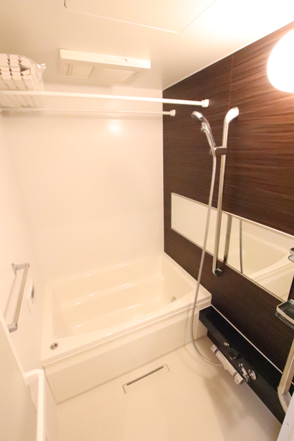 バス・シャワールーム　毎日の疲れはココでリフレッシュ♪