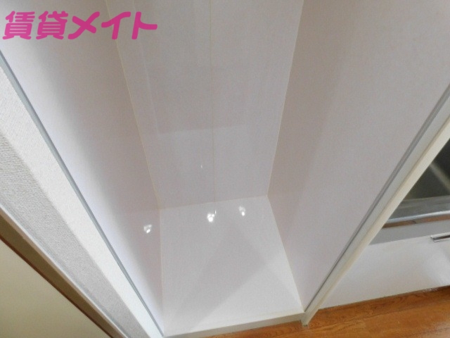 収納　別部屋参考写真です