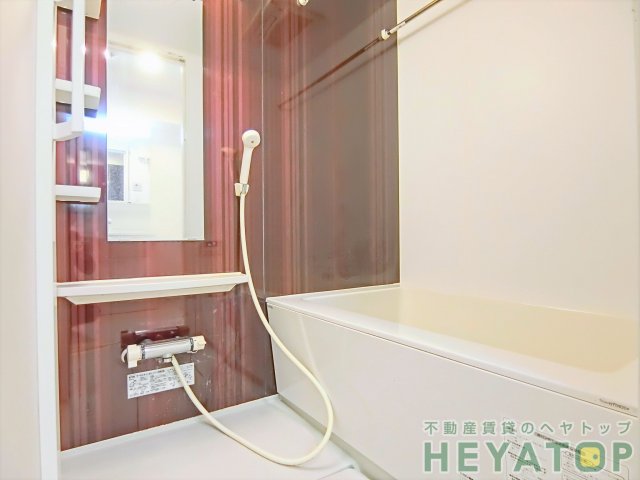 バス・シャワールーム　追焚き・浴室乾燥機付きお風呂（同仕様写真）